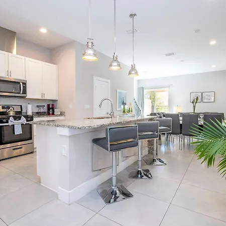 Awesome 4 Suites Villa 5 Min To Disney